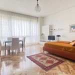 Rent 1 bedroom apartment of 84 m² in Milano
