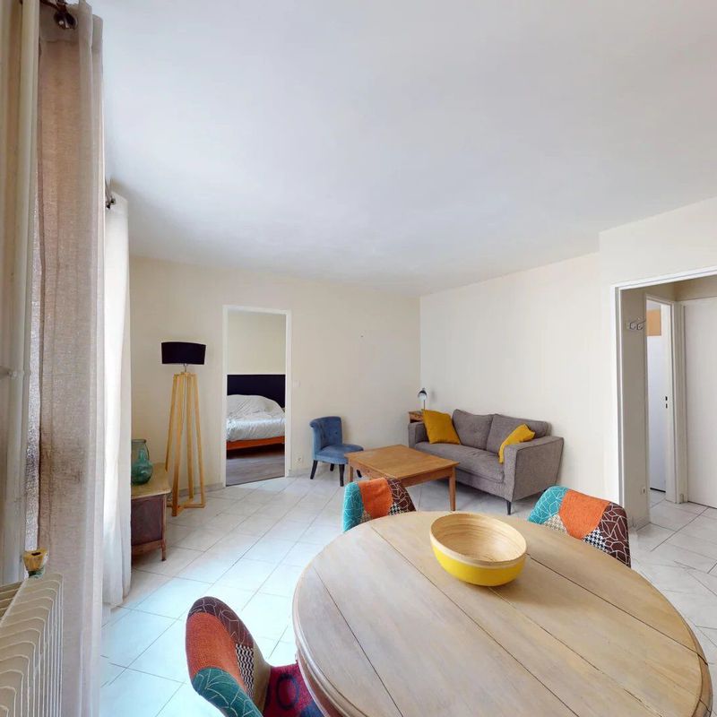 Louer appartement de 2 pièces 45 m² 650 € à Chartres (28000) : une annonce Arthurimmo.com