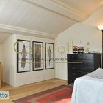 Affitto 6 camera appartamento di 120 m² in Firenze