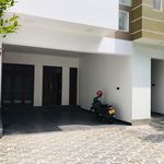 Rent 3 bedroom house of 139 m² in Colombo