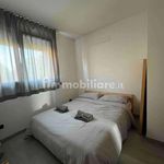 Rent 3 bedroom apartment of 125 m² in Rho