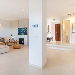Rent 3 bedroom house of 180 m² in La Campana