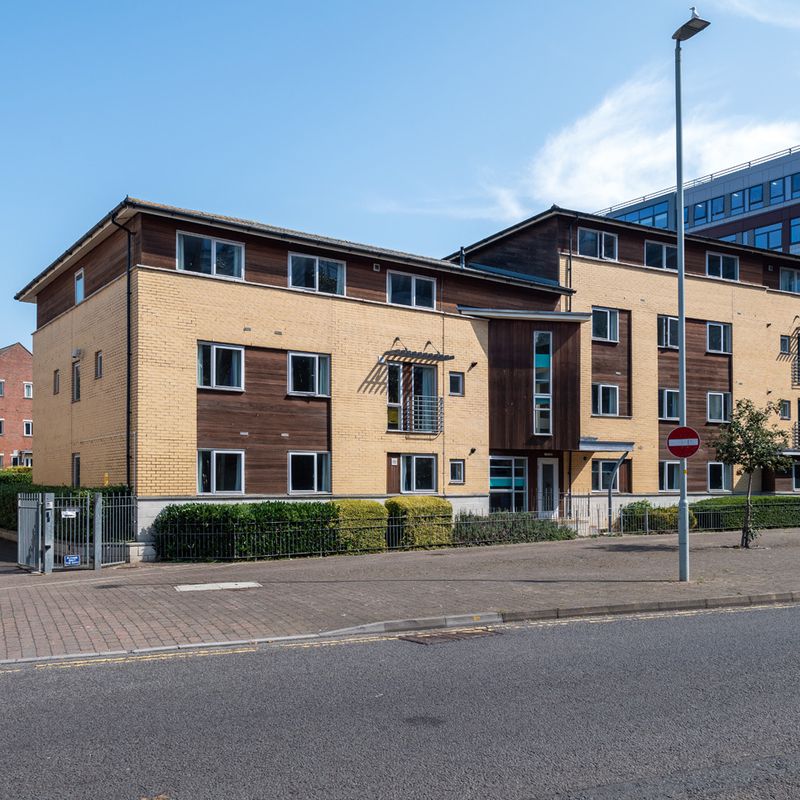 Book Collegiate Upper Quay House Gloucester Student Accommodation | Amber