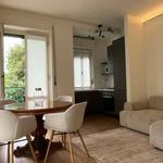 Affitto 2 camera appartamento di 68 m² in Milano