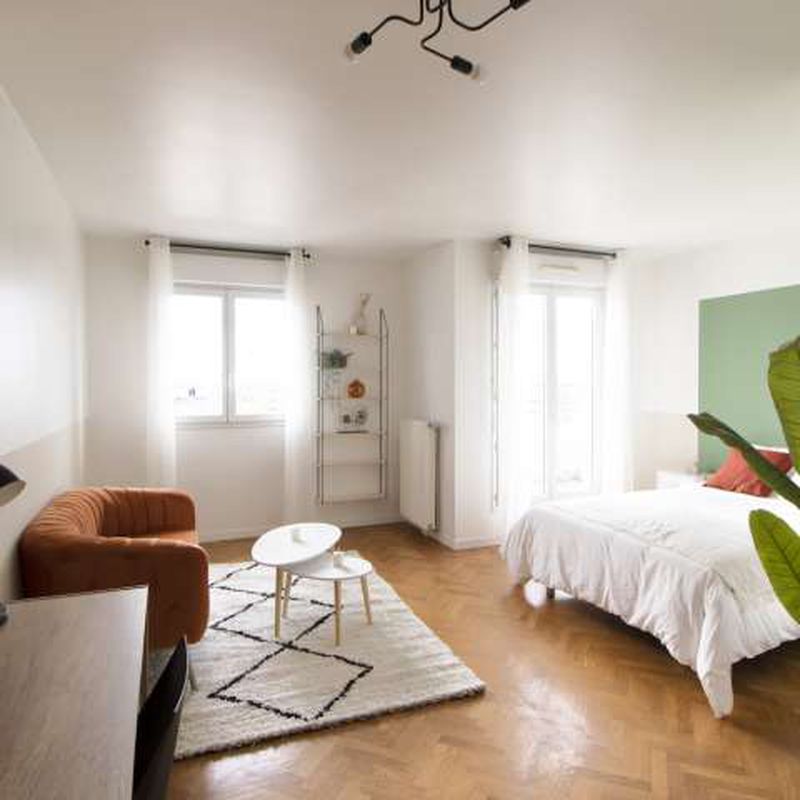 Superbe chambre de 21 m² avec grand balcon - SDN21 La Plaine Saint Denis