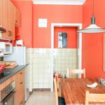 Rent a room of 107 m² in Saint-Gilles