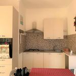 Affitto 2 camera casa di 75 m² in Catanzaro