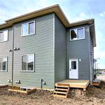 Appartement de 1689 m² avec 5 chambre(s) en location à Edmonton