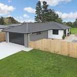 Rent 4 bedroom house in Christchurch
