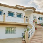 Rent 6 bedroom house of 300 m² in Calahonda