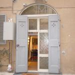 Rent 1 bedroom house in Florence