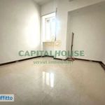 Affitto 2 camera appartamento di 45 m² in Naples