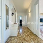 Rent 4 bedroom apartment of 80 m² in Camaiore