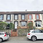 Rent 2 bedroom house in Pontypridd