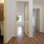 Rent 2 bedroom apartment of 50 m² in Lisboa