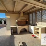 Rent 4 bedroom house of 300 m² in Lagonisi