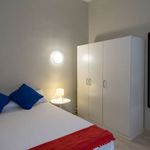 Rent a room of 128 m² in Barcelona