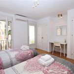 Rent 3 bedroom house of 216 m² in Estepona