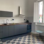Affitto 4 camera appartamento di 110 m² in Florence