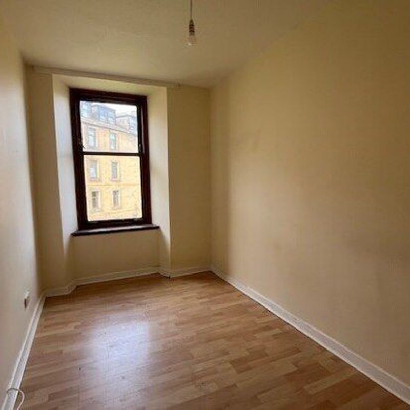 Flat to rent in 52 Inverkip Street, Greenock PA15 Central