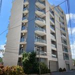 Rent 3 bedroom apartment of 1700 m² in Thimbirigasyaya
