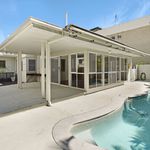 Rent 3 bedroom house of 534 m² in Sunshine Coast
