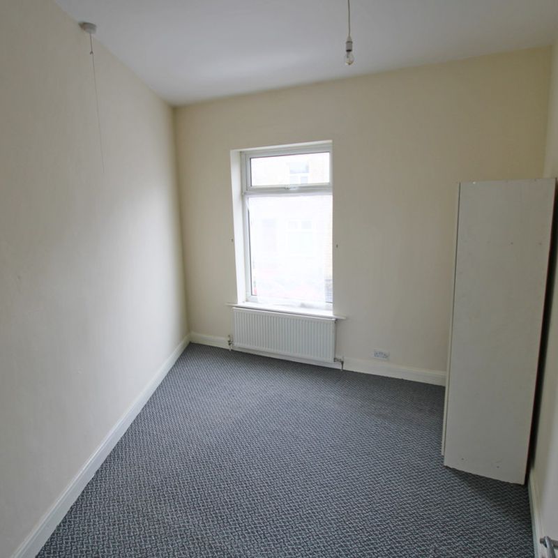 2 bedroom end terraced house References Pending in Nelson