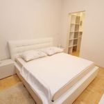 Najam 3 spavaće sobe stan od 70 m² u Zagreb