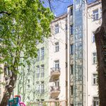 Pronajměte si 1 ložnic/e byt o rozloze 35 m² v Praha