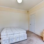Rent 5 bedroom house in Brighton