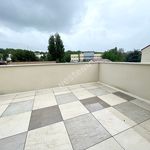 Rent 4 bedroom apartment of 78 m² in Rosny-sous-Bois