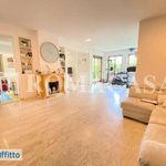 Rent 5 bedroom apartment of 300 m² in Rome