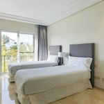 Rent 3 bedroom apartment of 205 m² in Puerto Banús