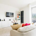 Rent 1 bedroom apartment of 49 m² in Neuilly-sur-Seine