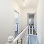 Rent 5 bedroom house in Aberdare