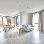 Rent 2 bedroom apartment of 79 m² in Cambridge
