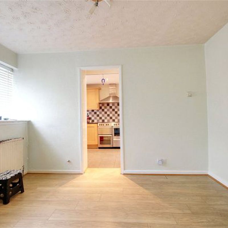 End terrace house to rent in Rowlands Close, Cheshunt, Waltham Cross EN8