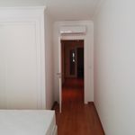 Rent 2 bedroom apartment of 100 m² in Damaia
