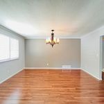 Rent 3 bedroom house of 149 m² in Fresno