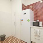 Rent a room of 200 m² in Barcelona