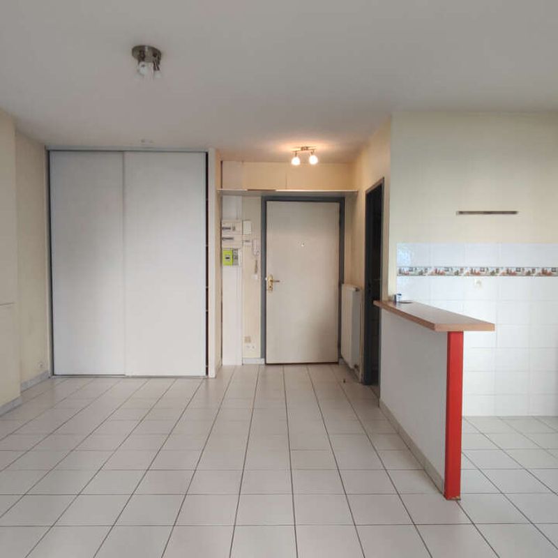 Location appartement 1 pièce 29 m² Clermont-Ferrand (63000)