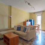 Affitto 1 camera appartamento di 65 m² in Milano