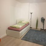Miete 3 Schlafzimmer wohnung von 80 m² in Wiesbaden