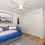 Rent 3 bedroom apartment of 118 m² in Manhattan Beach
