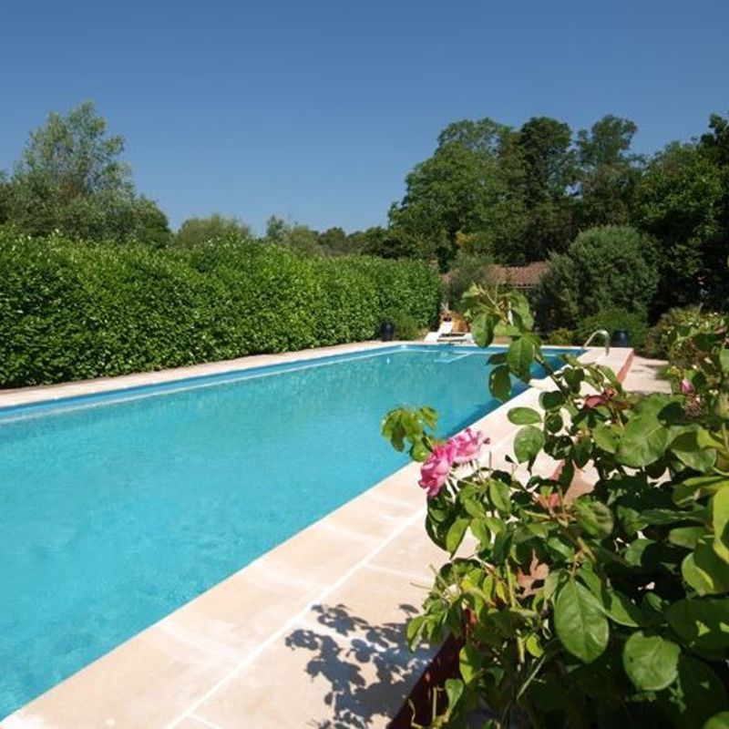 Stunning accommodation in Provence with pool Salernes