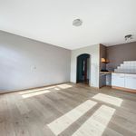 Rent 2 bedroom apartment of 80 m² in Rochefort