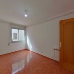 Rent 4 bedroom apartment of 76 m² in Terrassa