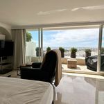 Alquilo 3 dormitorio apartamento de 375 m² en Málaga