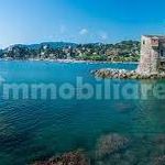 Rent 3 bedroom apartment of 93 m² in Rapallo