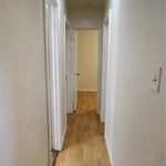 Rent 4 bedroom apartment of 74 m² in Long Beach